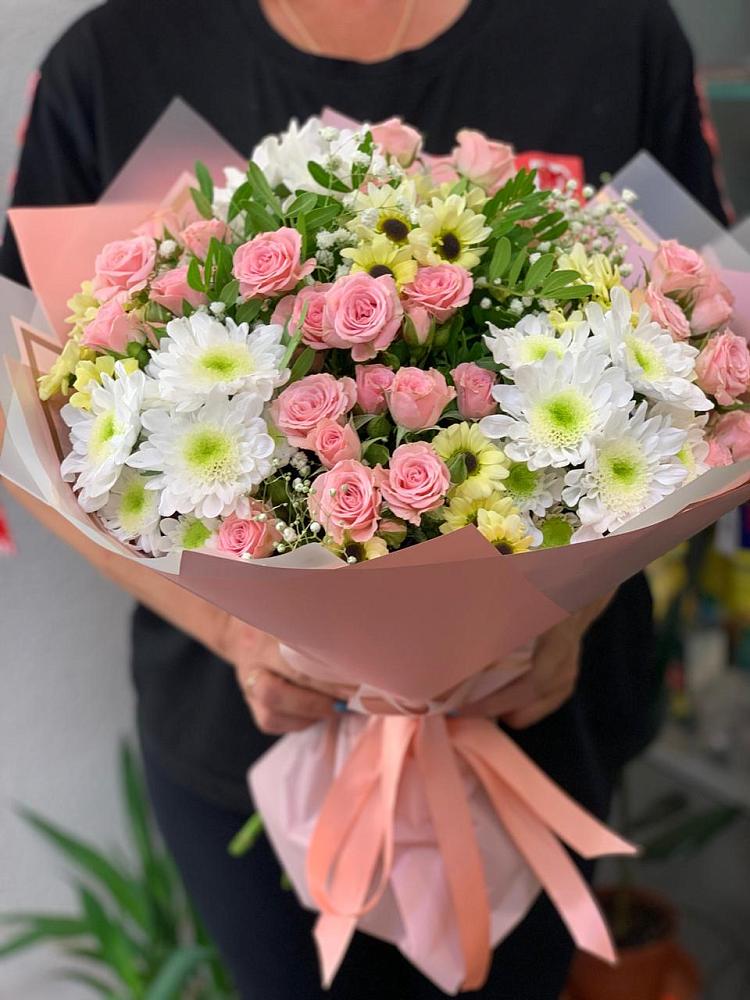 Букет цветов из: Розы и Хризантемы в Наволоках