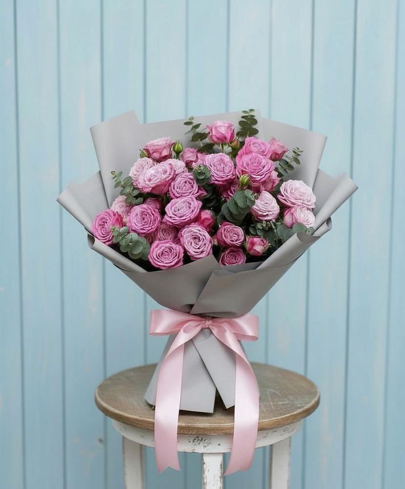 Букет цветов из: Розы в Наволоках