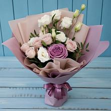 Букет цветов из:  Розы и Лизиантусы в Наволоках