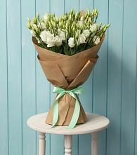 Букет цветов из:  Лизиантусы #REPLACE_PRED# Наволоках