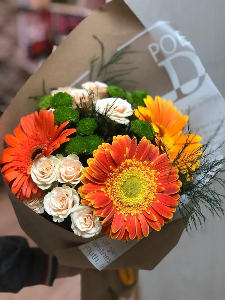 Букет цветов из: Герберы, Хризантемы и Розы в Наволоках